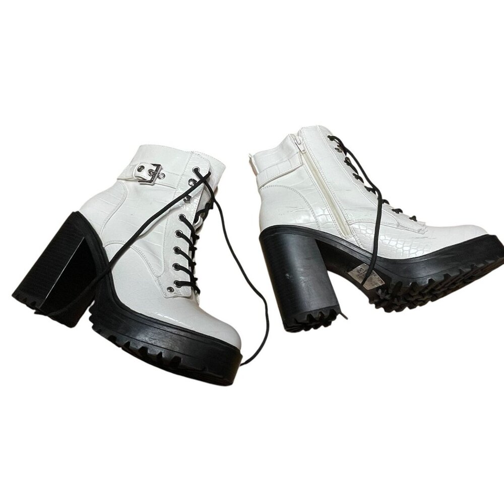 CBG Los Angeles White Croc-Embossed Lace-Up Platform Boots 10M Faux‎ Leather